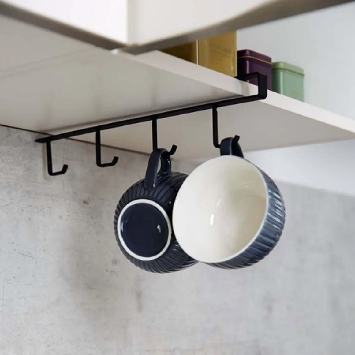 Accroche tasses noir pour placard