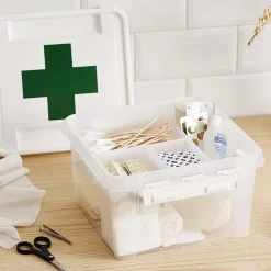Boîte à pharmacie en plastique