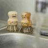 2 brosses à casseroles amusantes