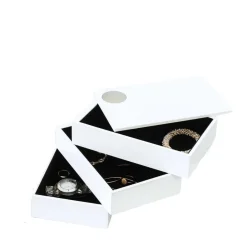Coffret à bijoux compact