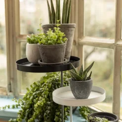 Etagère bord de fenêtre noire