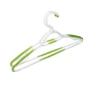 Lot de 2 cintres en plastique antiglisse