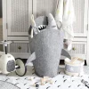 Panier à jouets requin en feutre