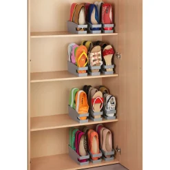 3 Range chaussures gain de place