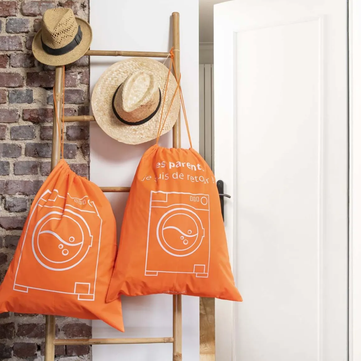 Sac à linge sale orange fluo
