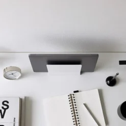 Support vertical pour ordinateur portable
